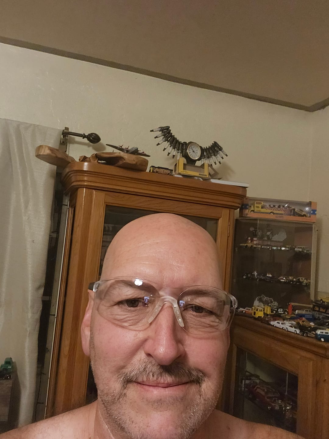 Customer photo review of 80Eighty® Safety Glasses