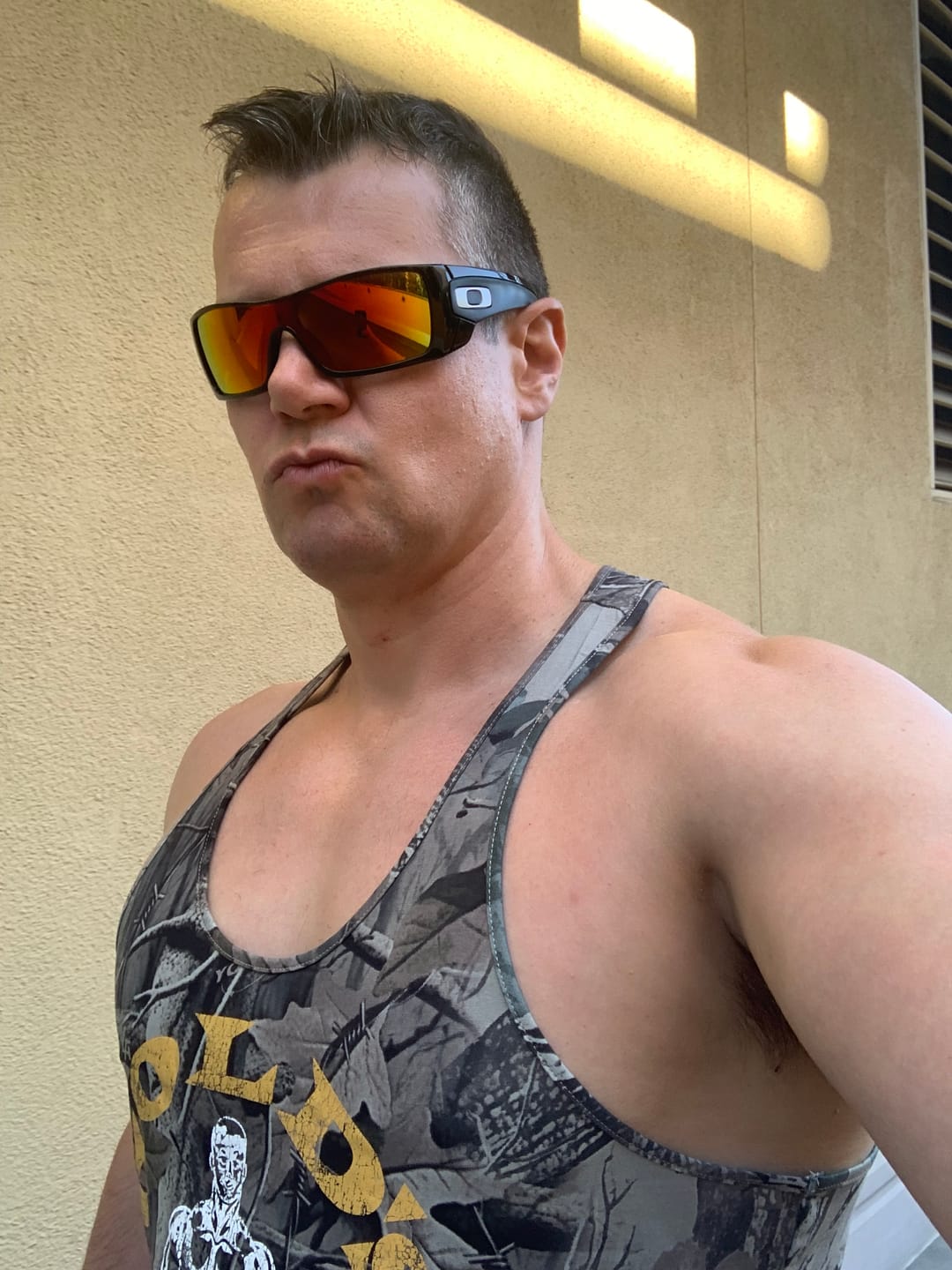 Customer photo review of 3003 - Gold's Iron Legacy Icon Stringers