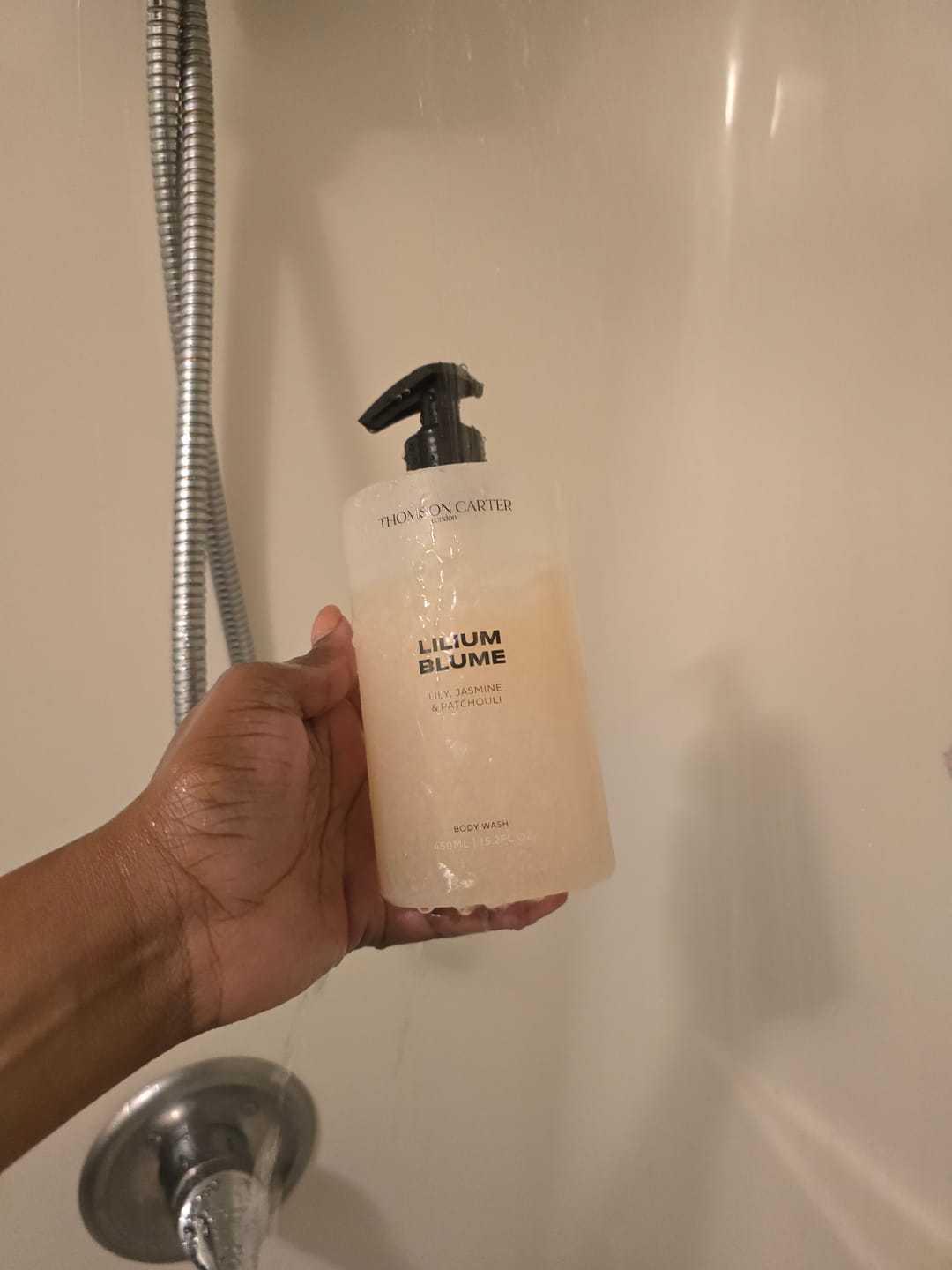 Customer photo review of Lilium Blume | Body Wash