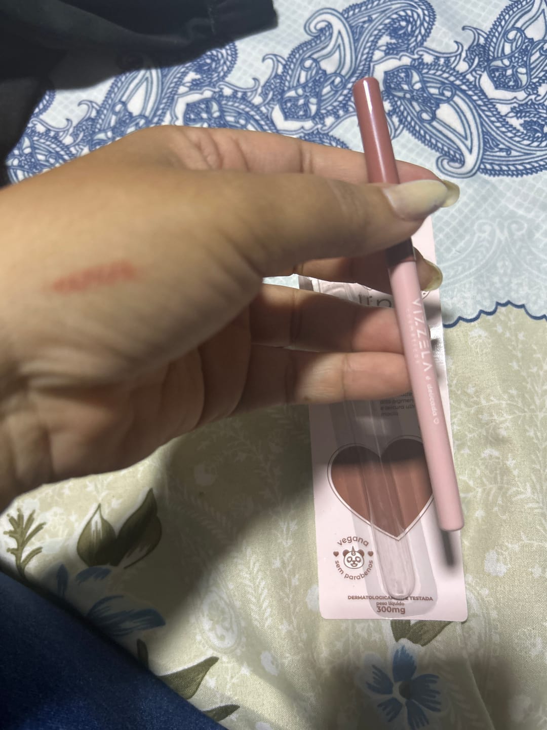 Customer photo review of Lapiseira Labial Lipliner Ela É - Vizzela