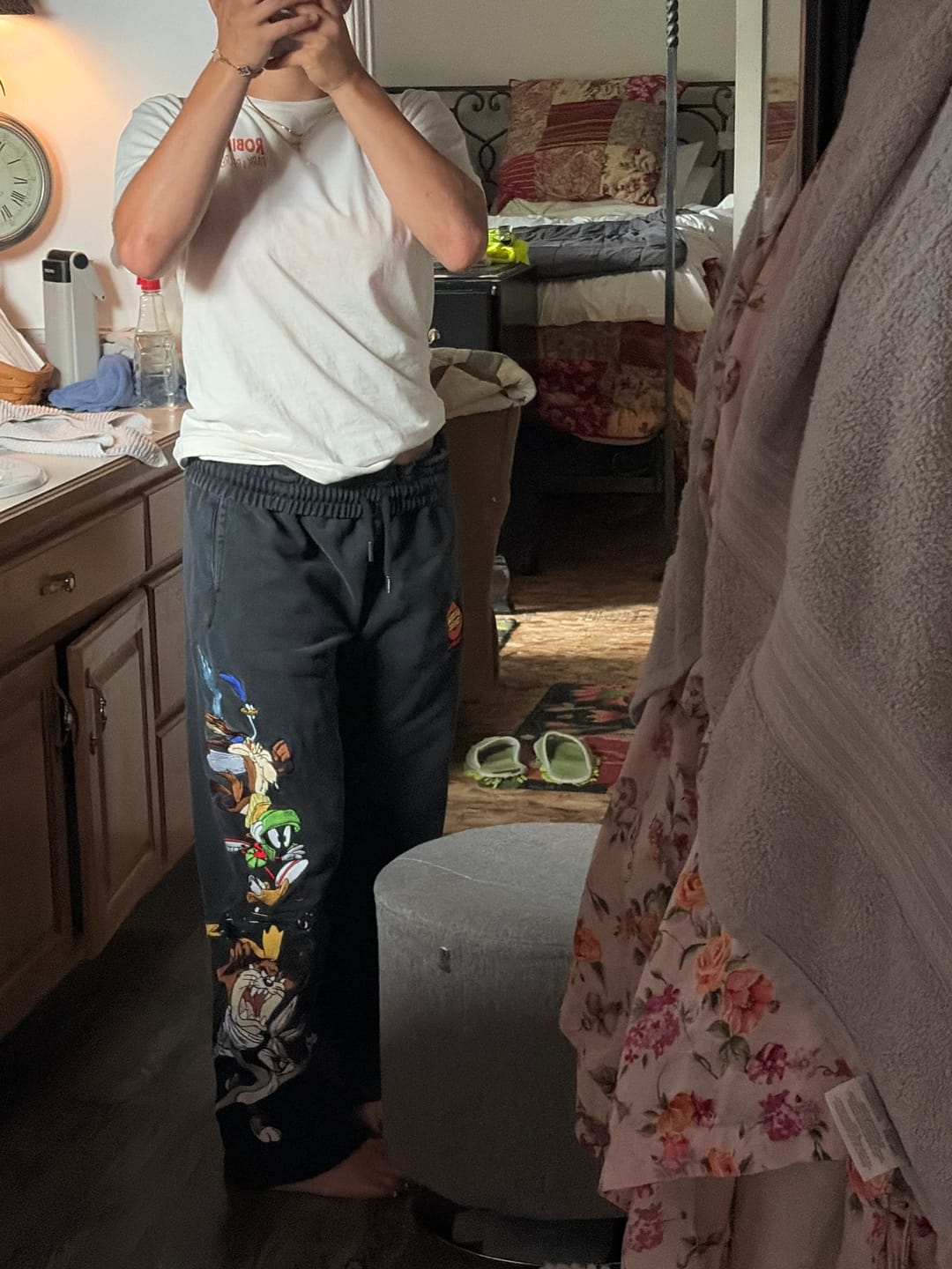 Customer photo review of 2183 - Looney Tunes Squad Sweats