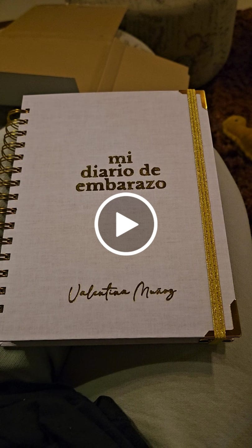 Customer video review of Diario Único Mi Embarazo | Fabric
