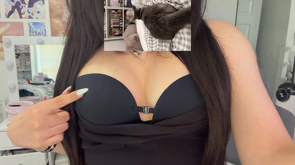 Customer photo review of Women's Strapless Front Closure Push-Up Bra