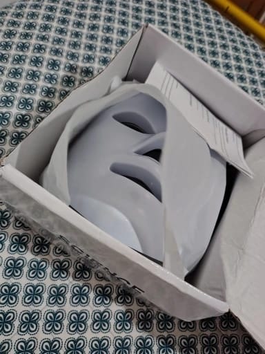 Customer photo review of Máscara facial LED