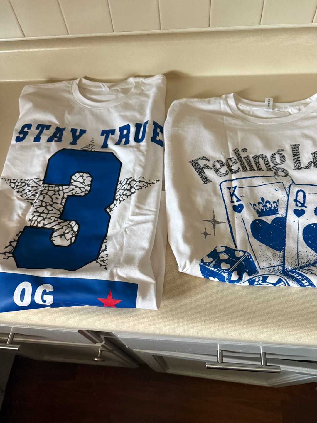 Customer photo review of “True Blue” 3s DopeSkill T-Shirt Feeling Lucky Graphic