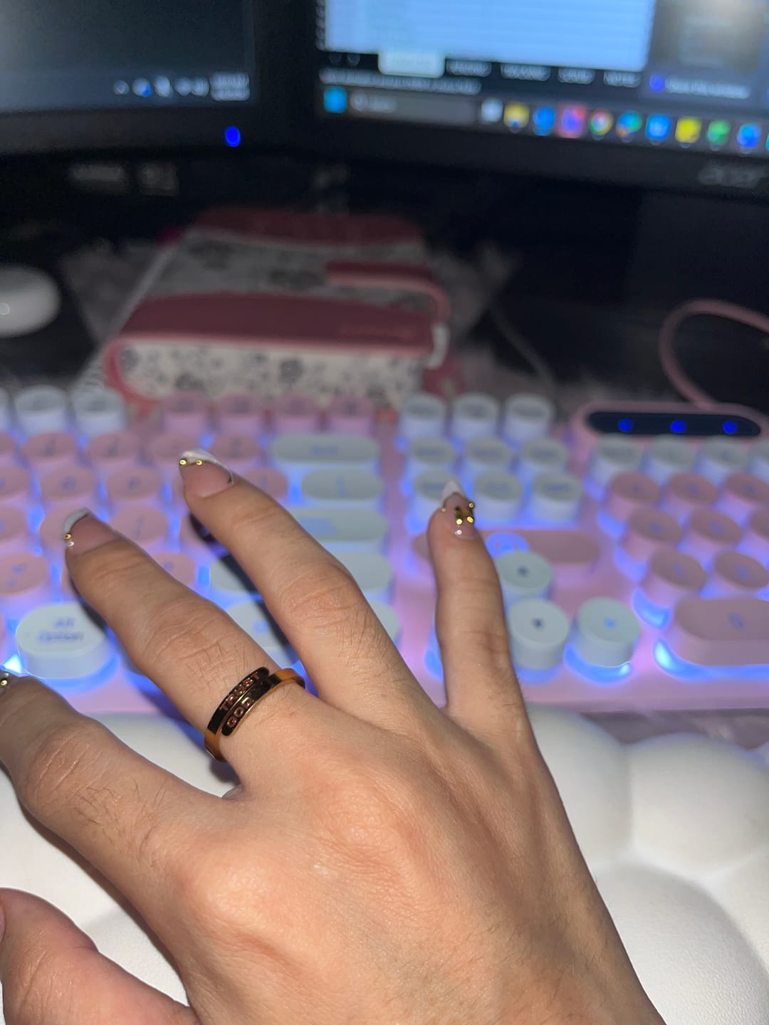 Customer photo review of Gold Trust God Ring (Adjustable size)