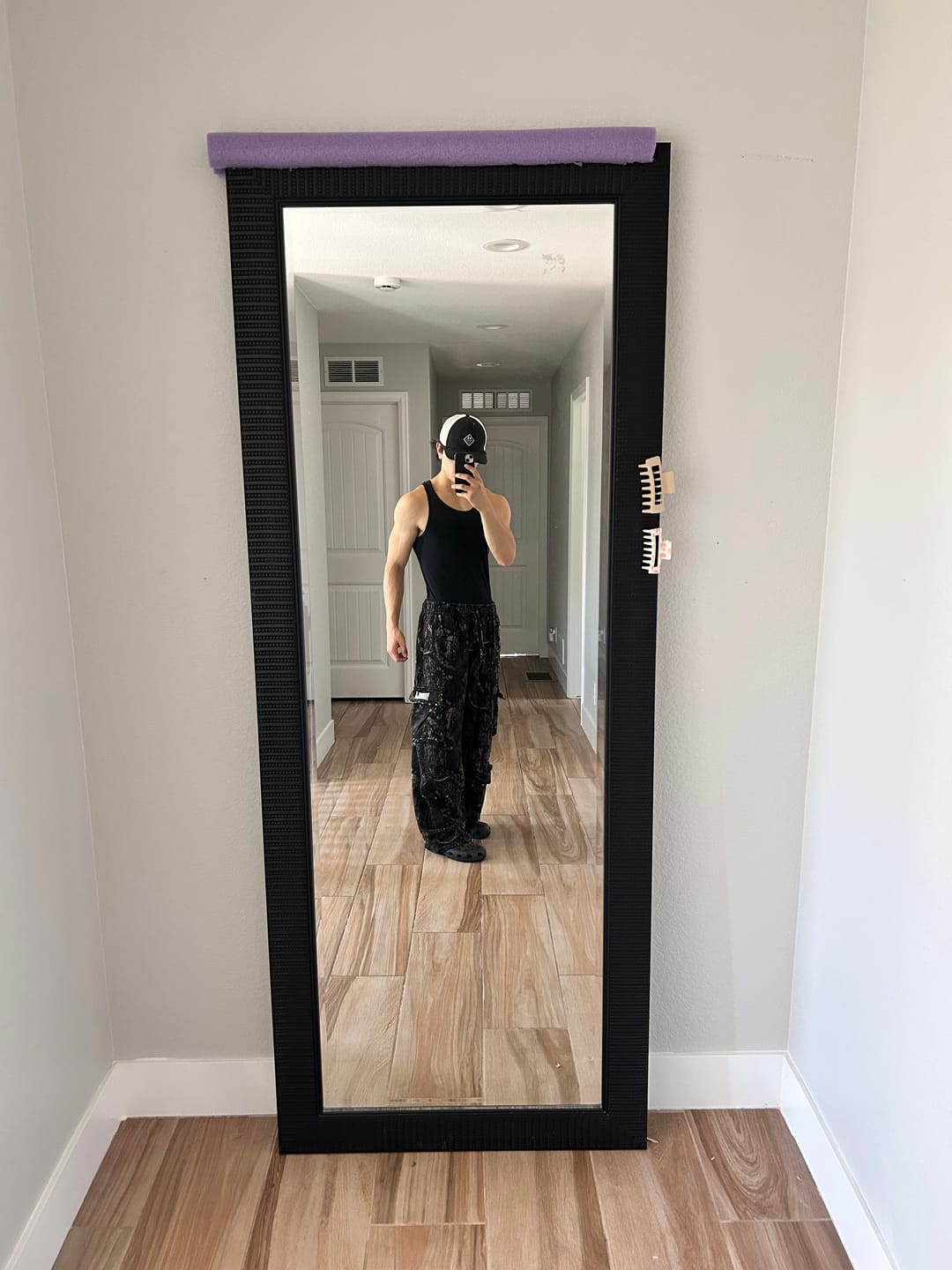 Customer photo review of 2033 - Heritage Cargo Sweats