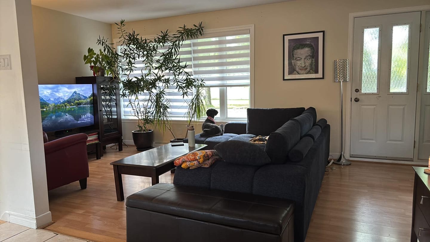 Customer photo review of OLIVIA - Sofa sectionnel 120" bleu nuit
