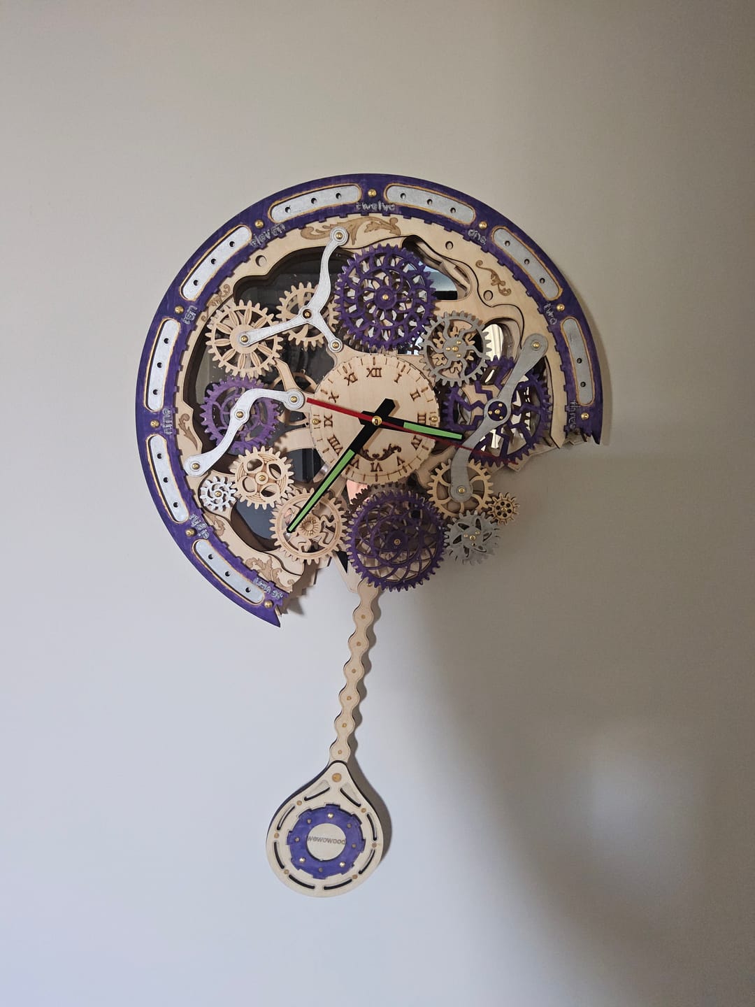 Customer photo review of Wewowood Gear Clock 3D Wooden Puzzle