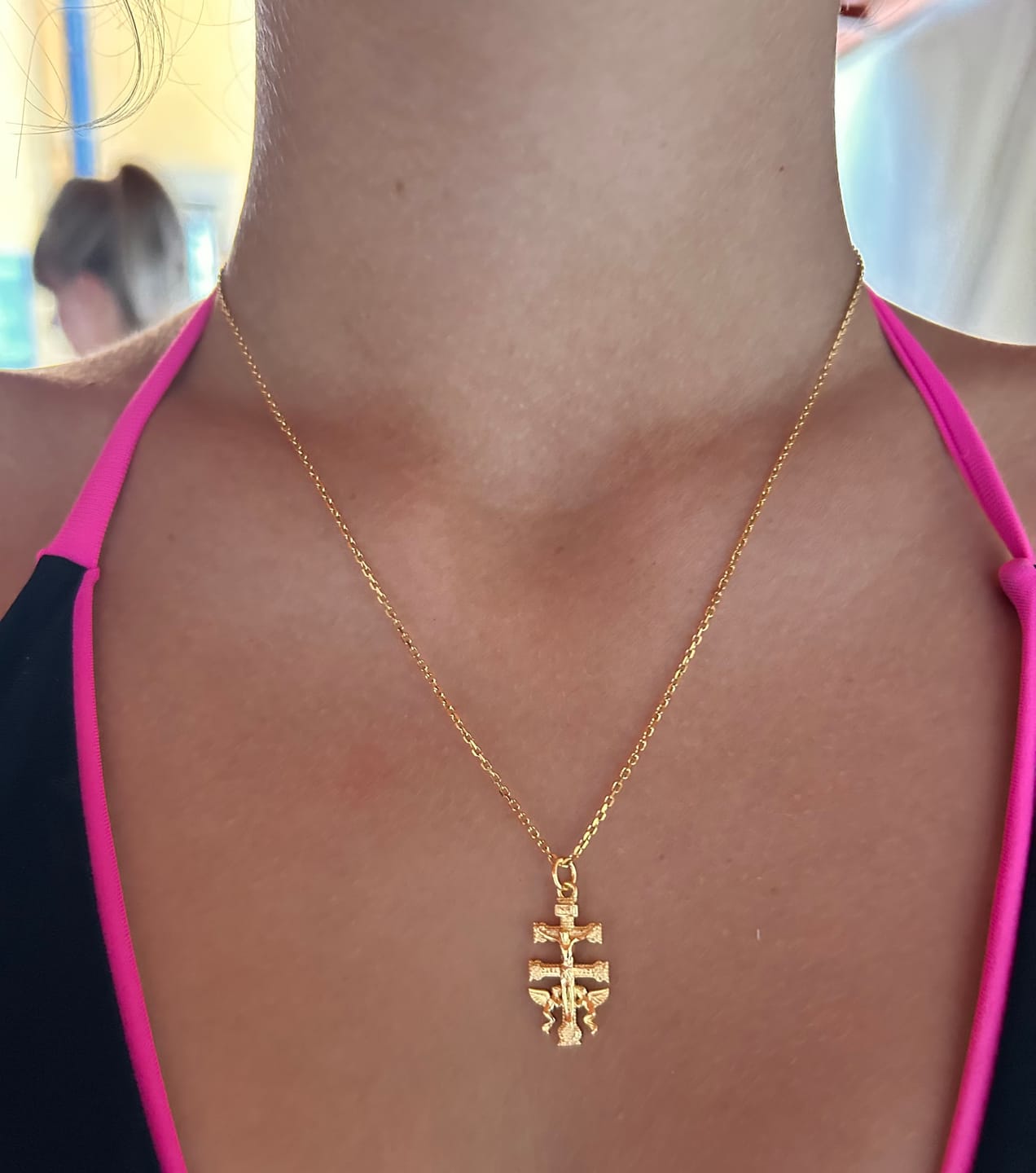 Customer photo review of Collar Cruz de Caravaca