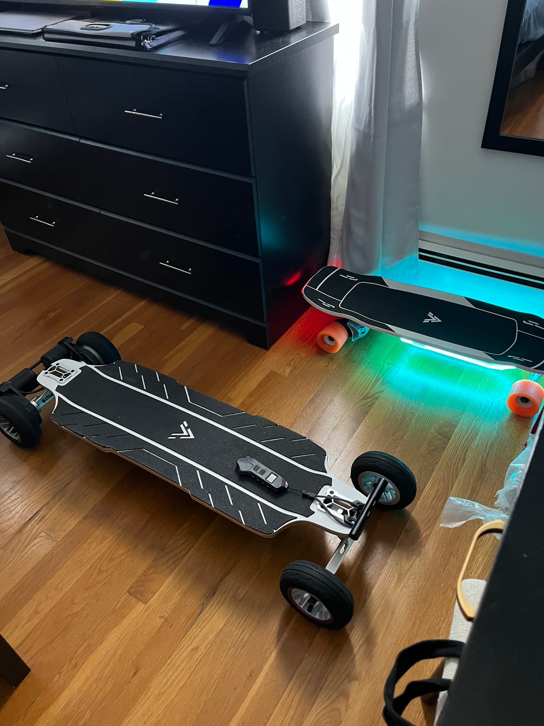 Customer photo review of Acedeck® Nomad Switch Electric Skateboard-Best 2in1 Electric Skateboard