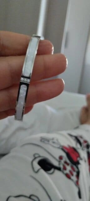 Customer photo review of Tara mother of pearl bangle