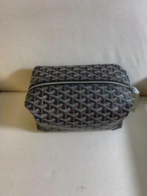 Customer photo review of Sorelle Luxe Zip