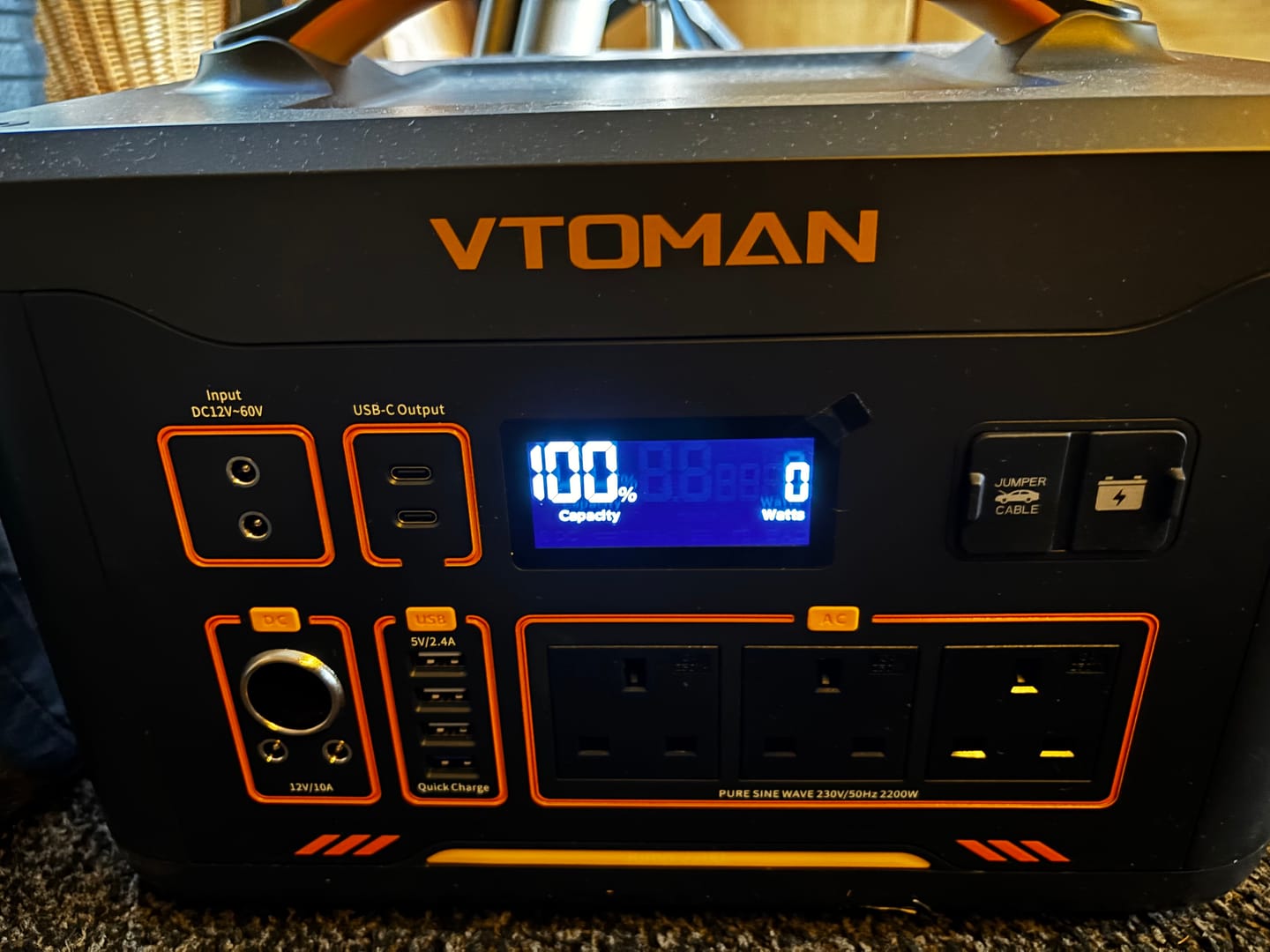 Customer photo review of VTOMAN Jump 2200 Portable Power Station