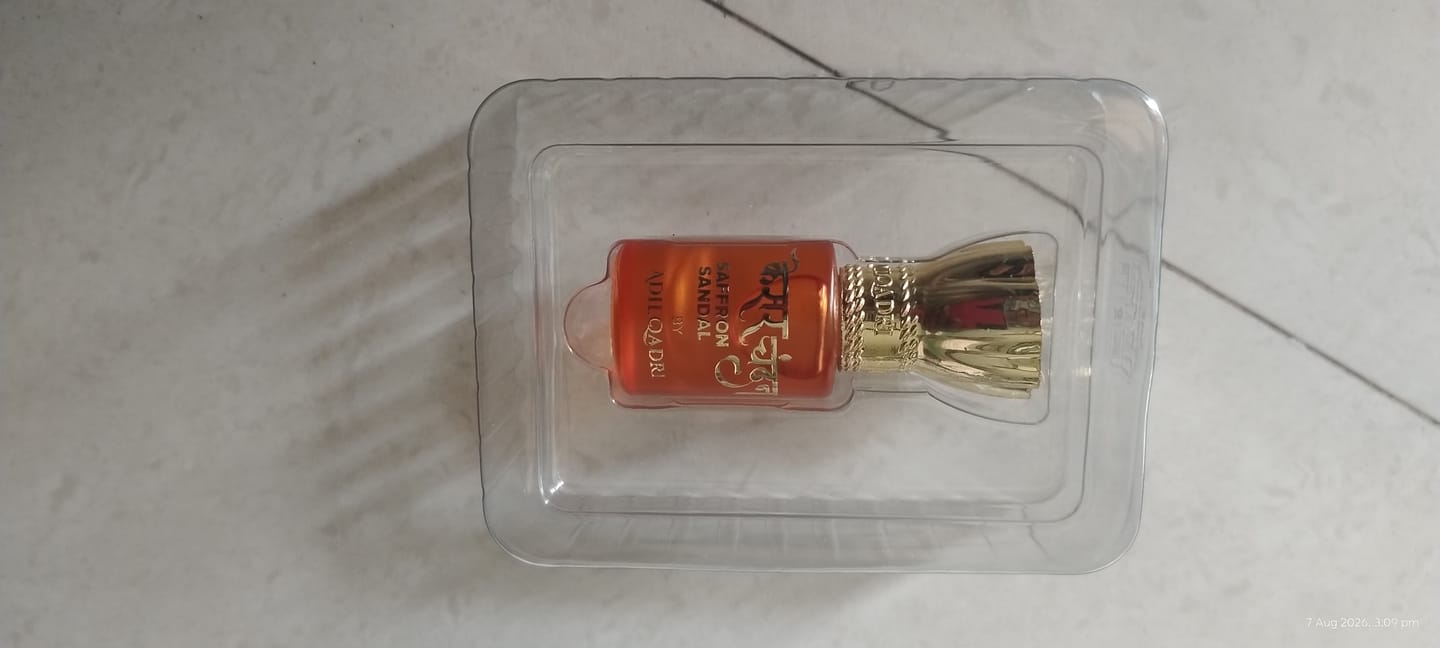 Customer photo review of Kesar chandan (Saffron Sandal) Attar Perfume 5.5 ML