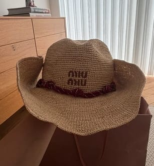 Customer photo review of Miumiu Straw Cowboy Hat 221066