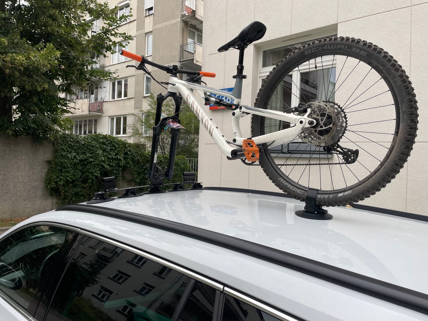 Customer photo review of Bagażnik Rowerowy z Przyssawkam