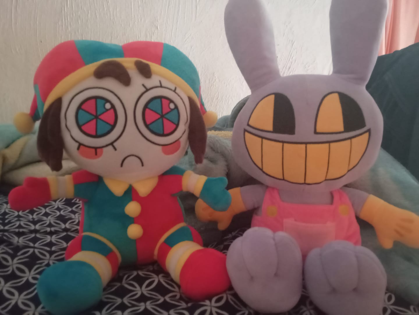 Customer photo review of Pomni Plush