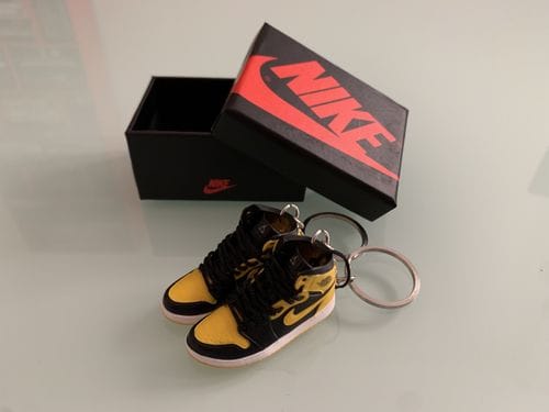 Customer photo review of AJ1 Collection | Mini Sneakers Keychain