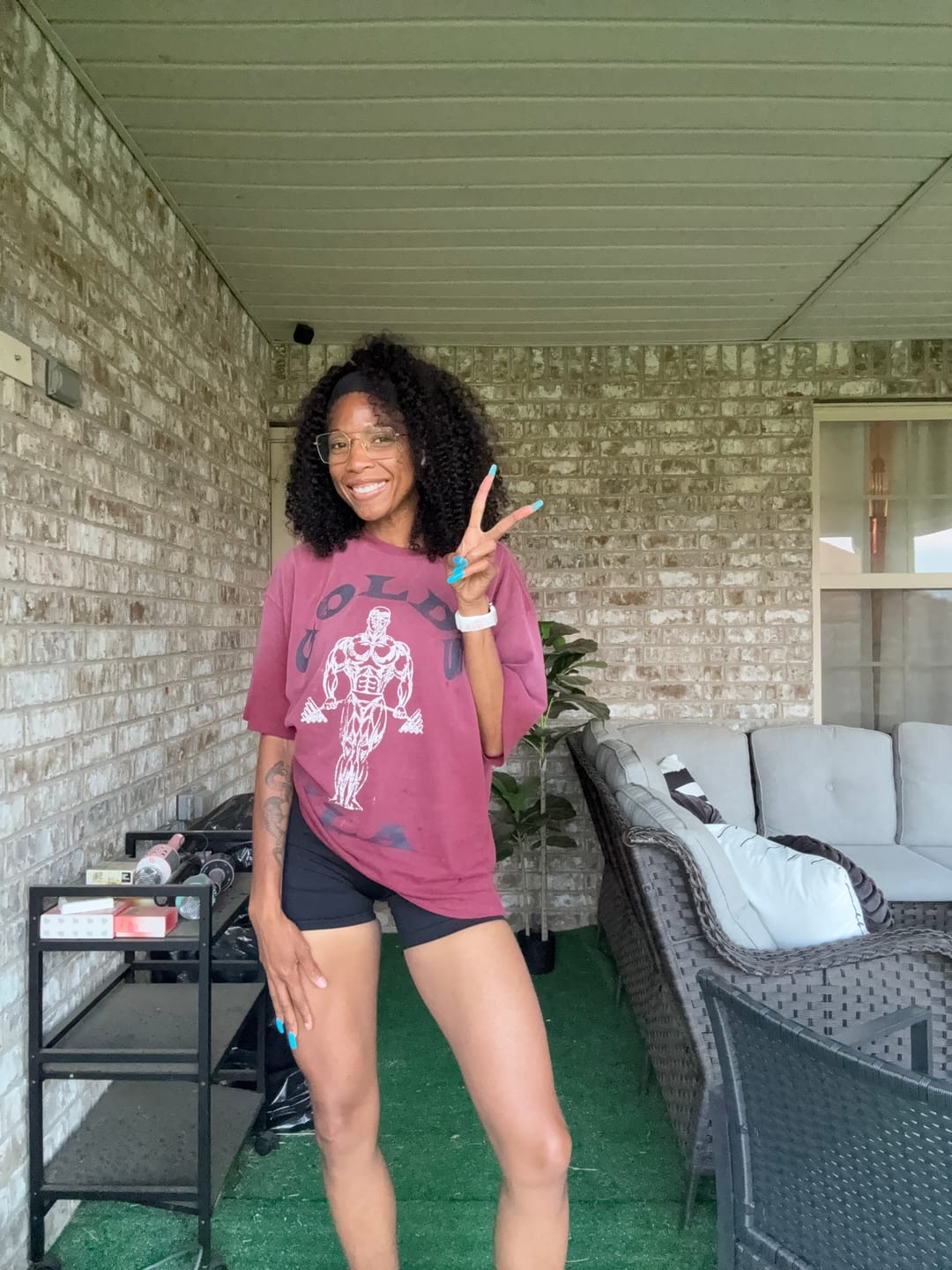Customer photo review of 4213 - Gold's Iron Legacy Icon Tees