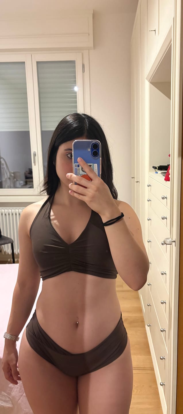 Customer photo review of CALLISTO SLIP - ESPRESSO