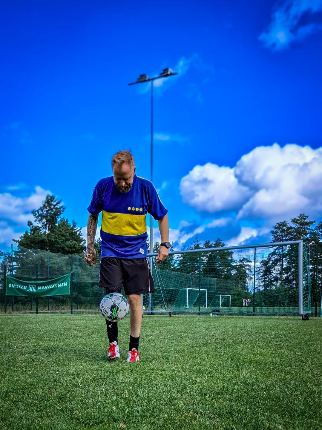 Customer photo review of KniTec V2 - Compression Sleeves For Knees & Legs