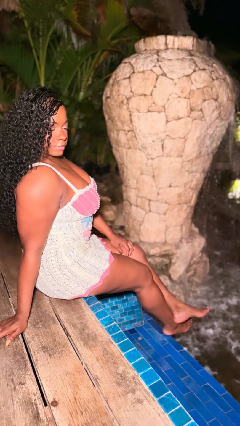 Customer photo review of Tight Curly | Human Boho Hair