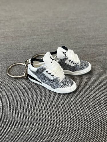Customer photo review of AJ 2-13 Collections | Mini Sneakers Keychain