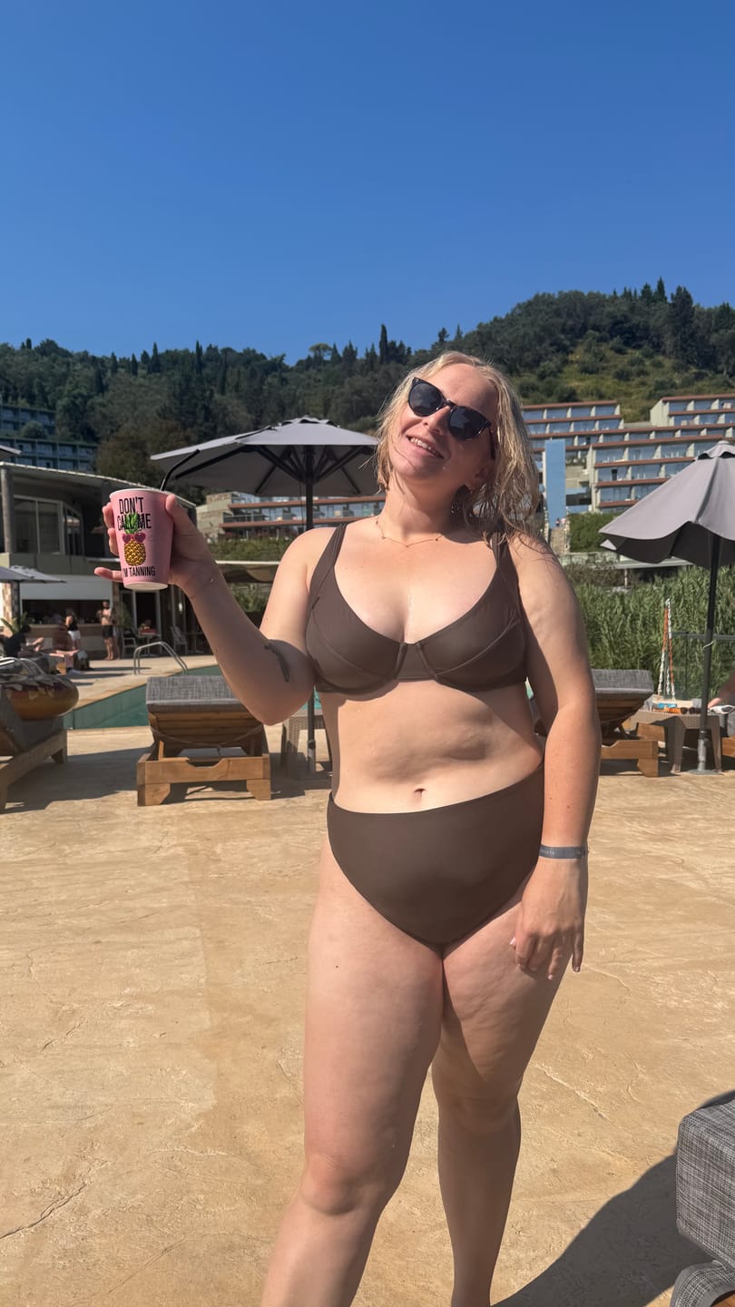 Customer photo review of Lily Underwire Top - Espresso