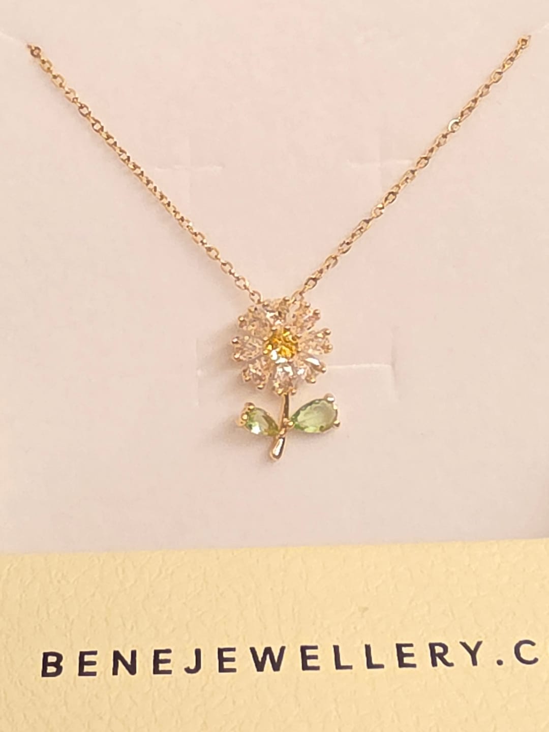 Customer photo review of Kira Floral Necklace