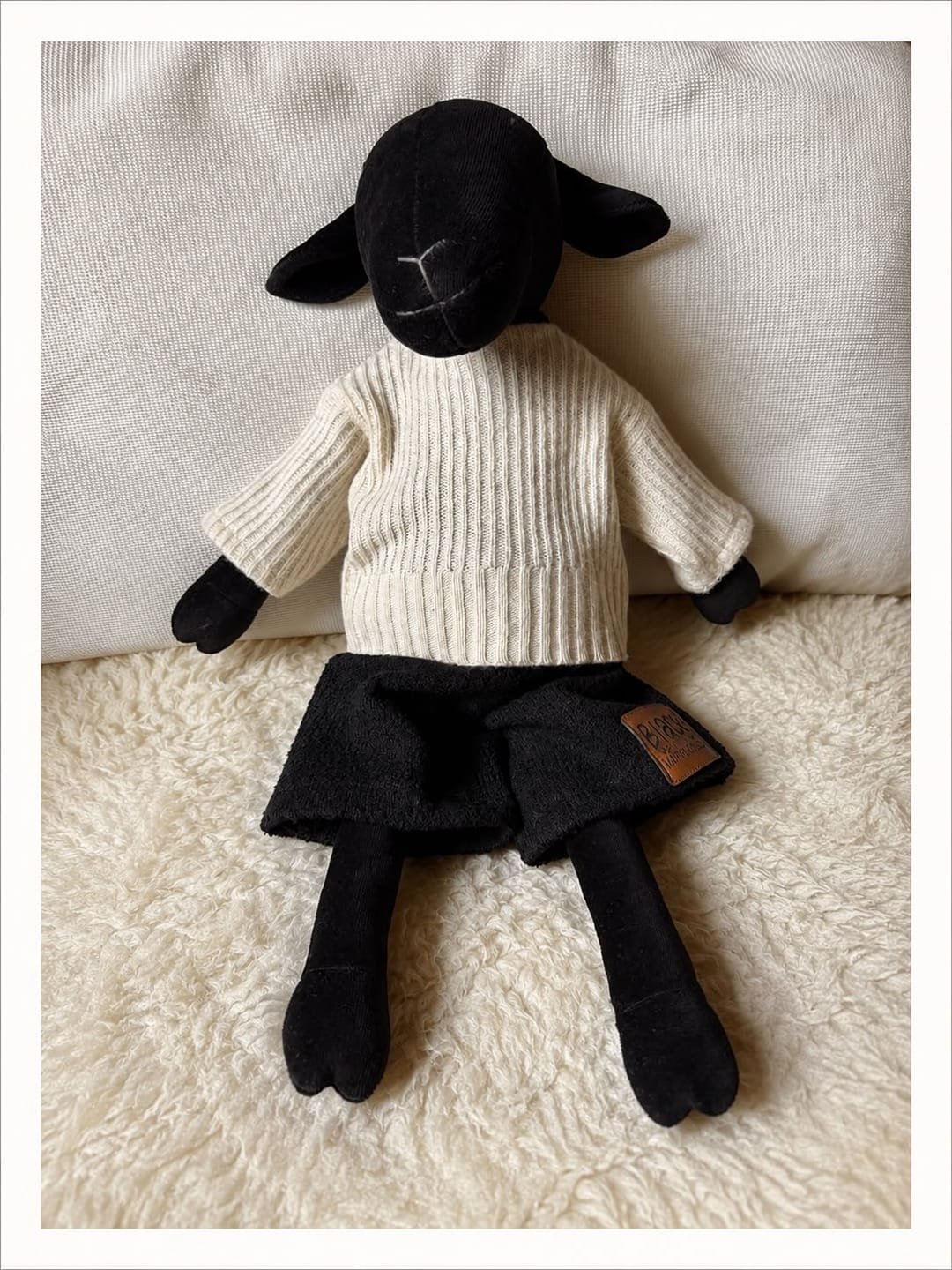 Customer photo review of MAIA LA BREBIS - L