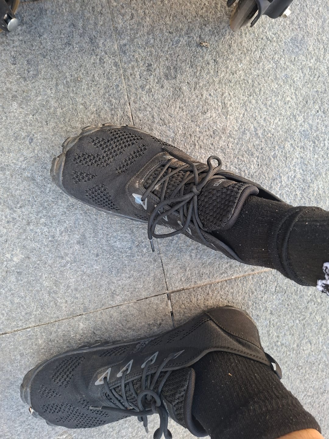 Customer photo review of SmartⅠPro - Zapatos Barefoot