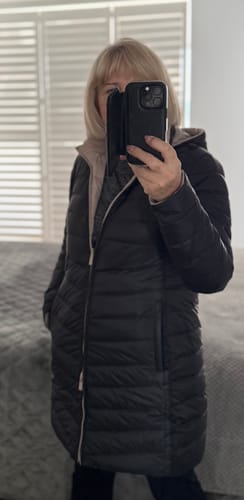 Customer photo review of Ebony x Ivory Classic Parka
