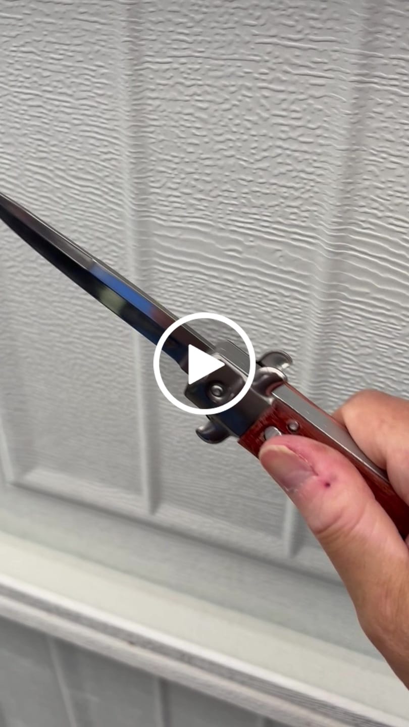 Customer video review of VT Don Italian Stiletto OTF (Wood)