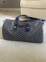 Customer photo review of Aventra Luxe Duffle