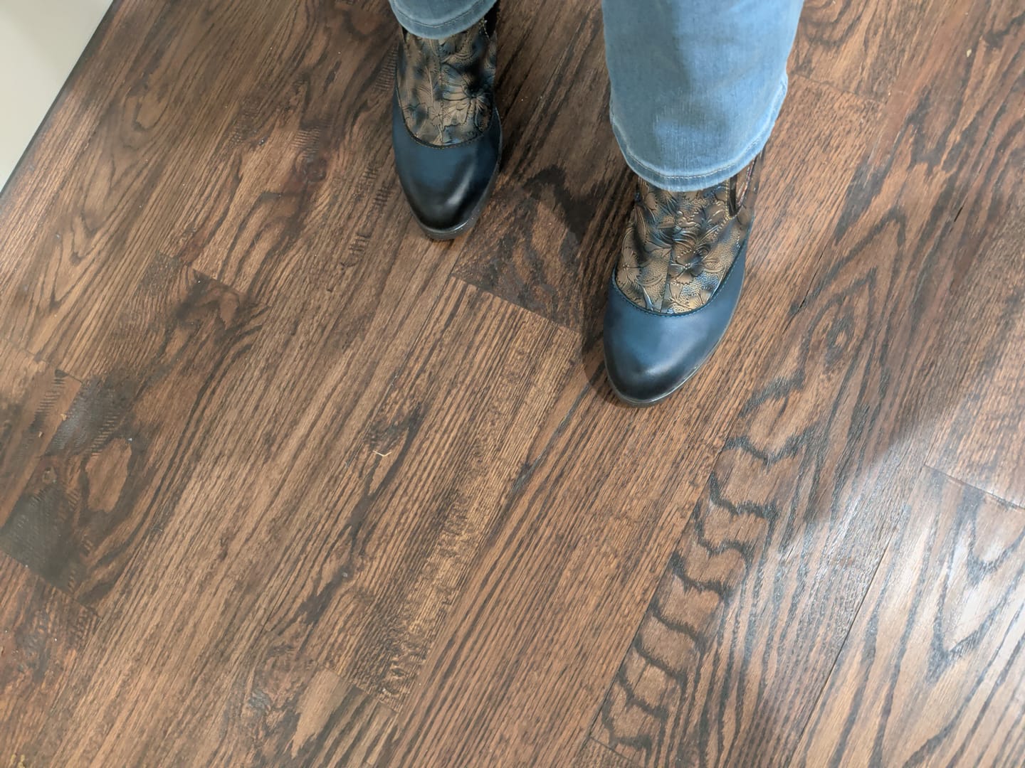 Customer photo review of Retro Painted Genuine Leather Dragonfly Ankle Boots