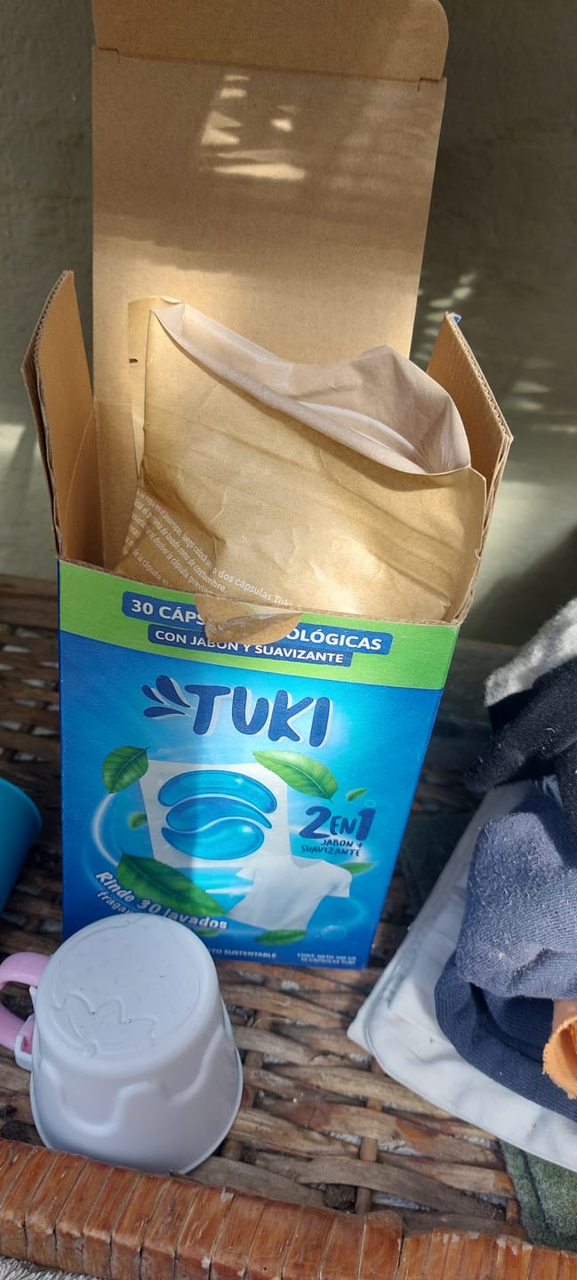 Customer photo review of Capsulas Tuki Ecológicas ♻️ 2en1 con Jabón y Suavizante