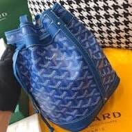 Customer photo review of Petite Flot Bucket