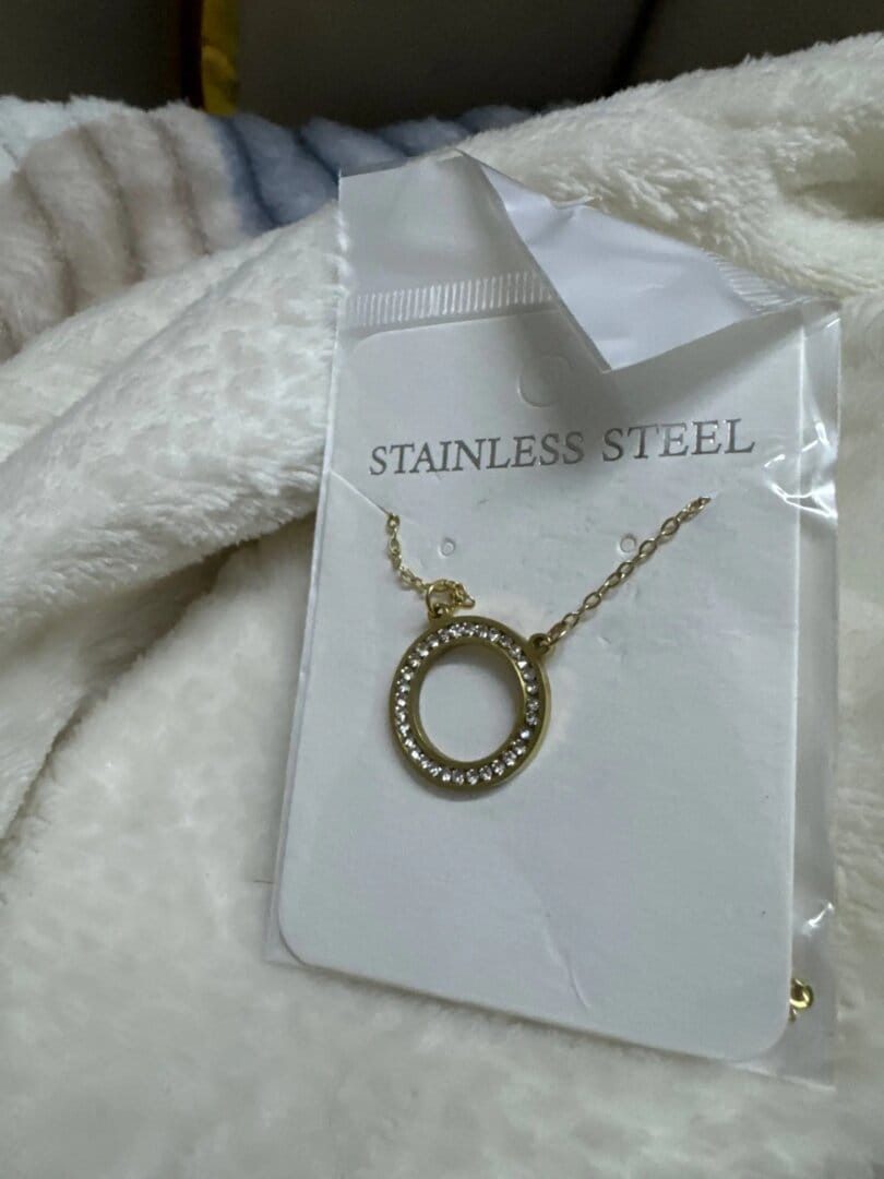 Customer photo review of LVE diamond  necklace