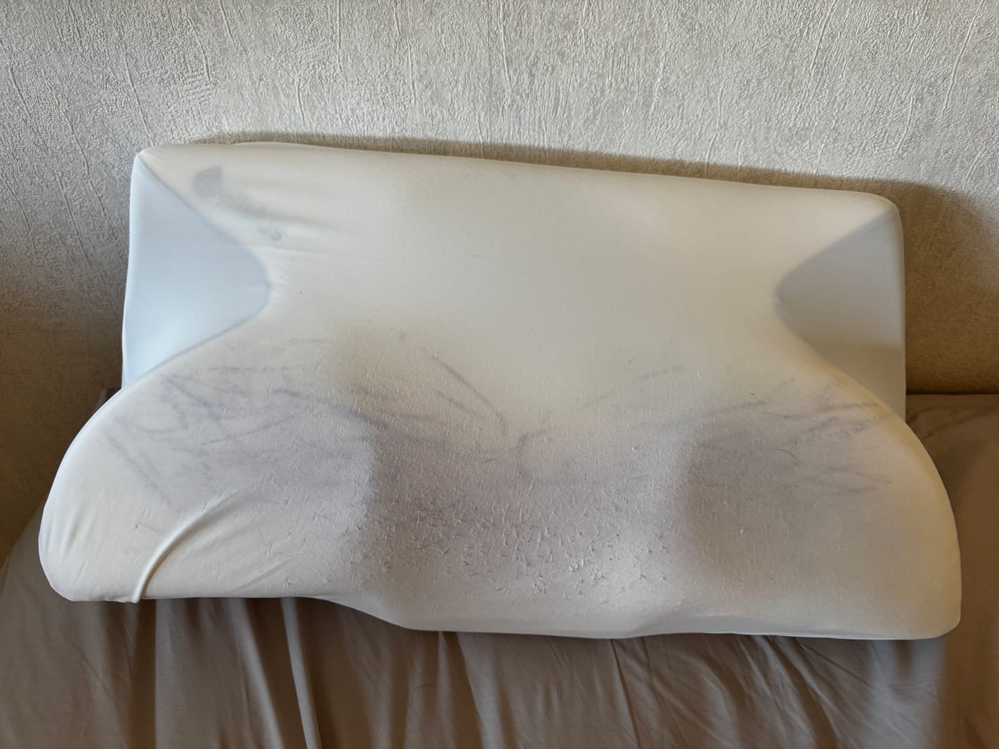 Customer photo review of Taie d'oreiller fraîche et douce (système drap housse) - Pose rapide, nuits fraîches