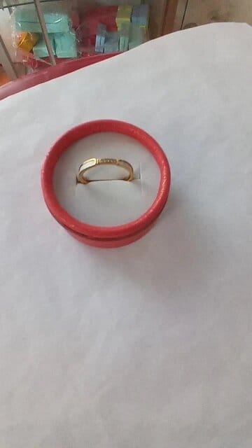 Customer photo review of Tara mother of pearl ring size US 8