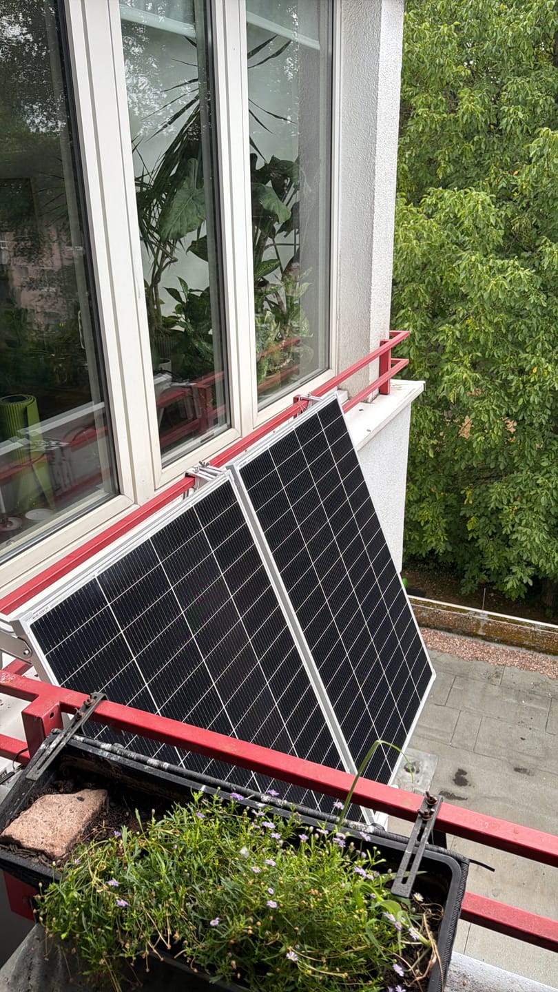 Customer photo review of Ray Lite Balkonkraftwerk 200W~1200W