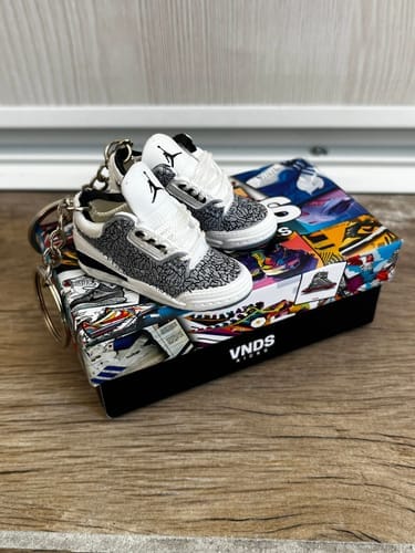Customer photo review of AJ 2-13 Collections | Mini Sneakers Keychain