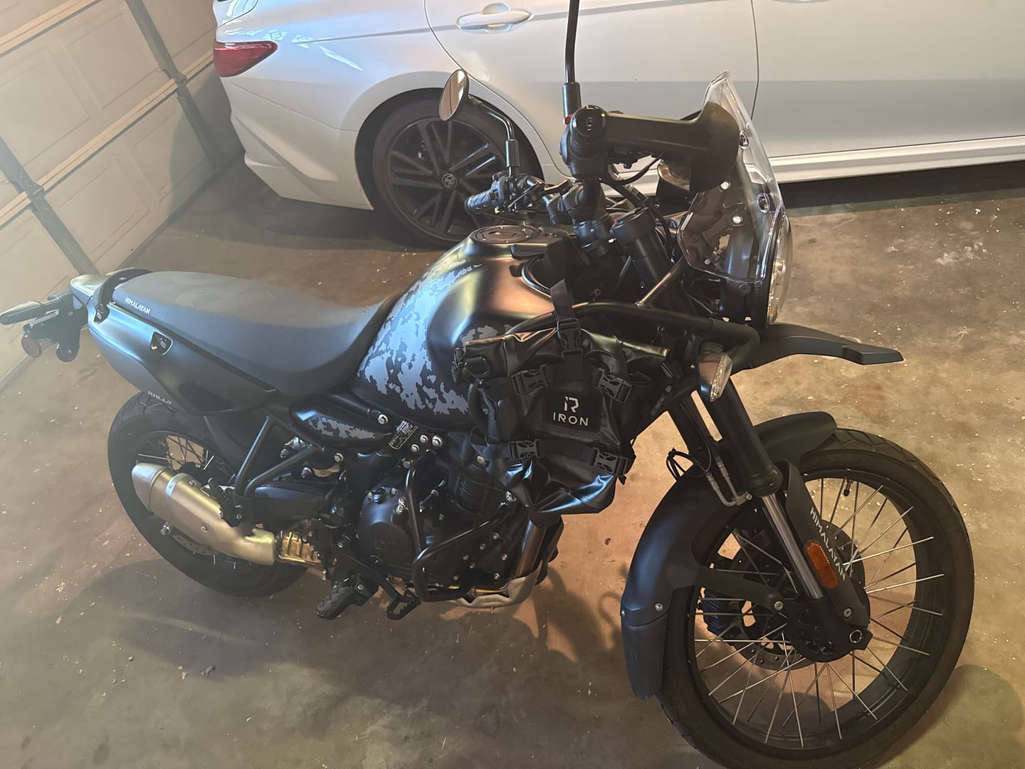 Customer photo review of RIDEIRON Compact Waterproof Motorcycle Saddle Bag | MB8006