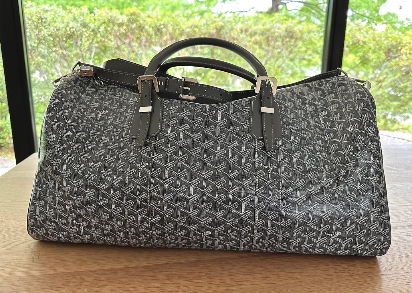 Customer photo review of Aventra Luxe Duffle