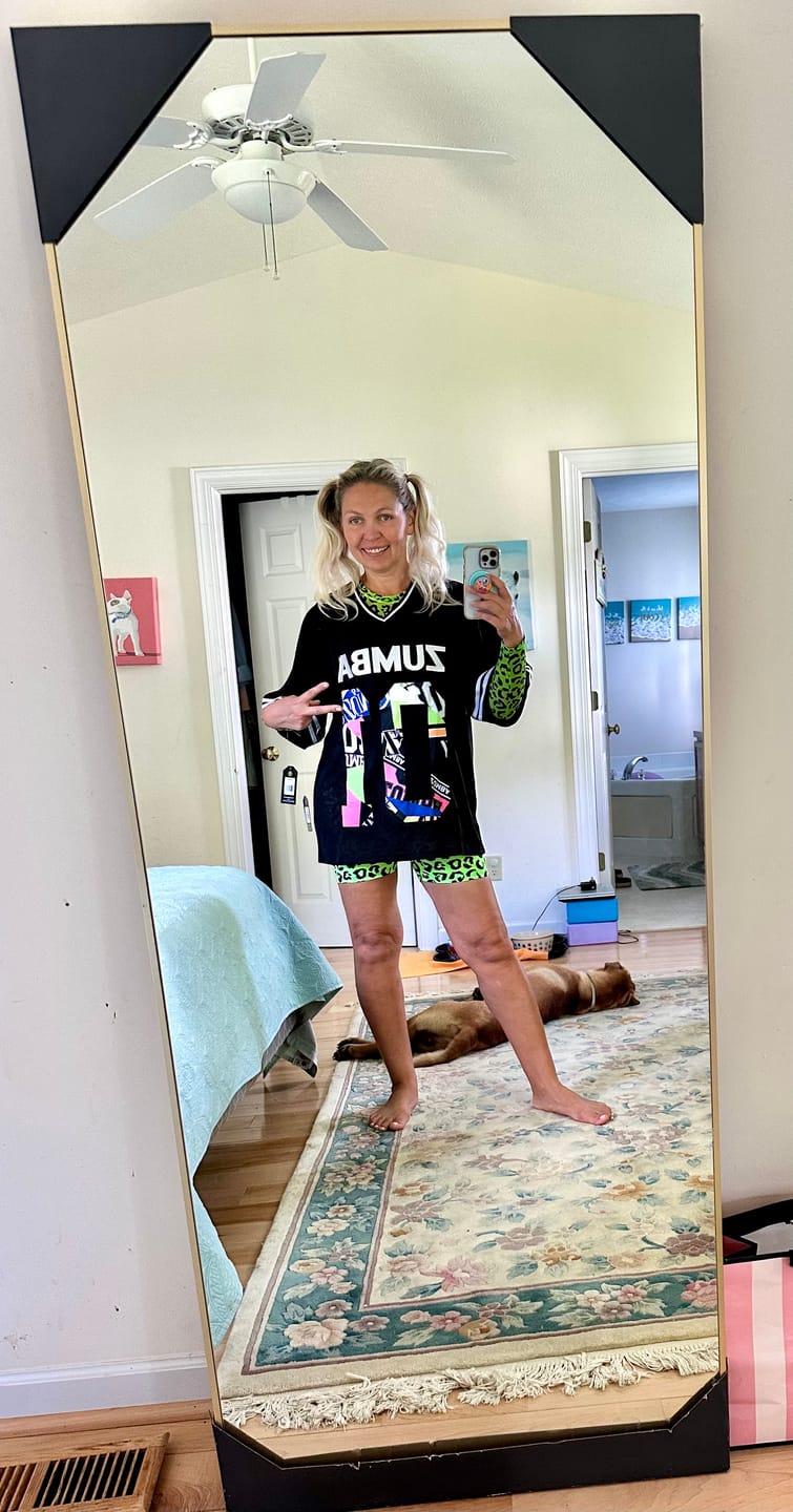 Customer photo review of Dale-Z Oversized Sports Jersey