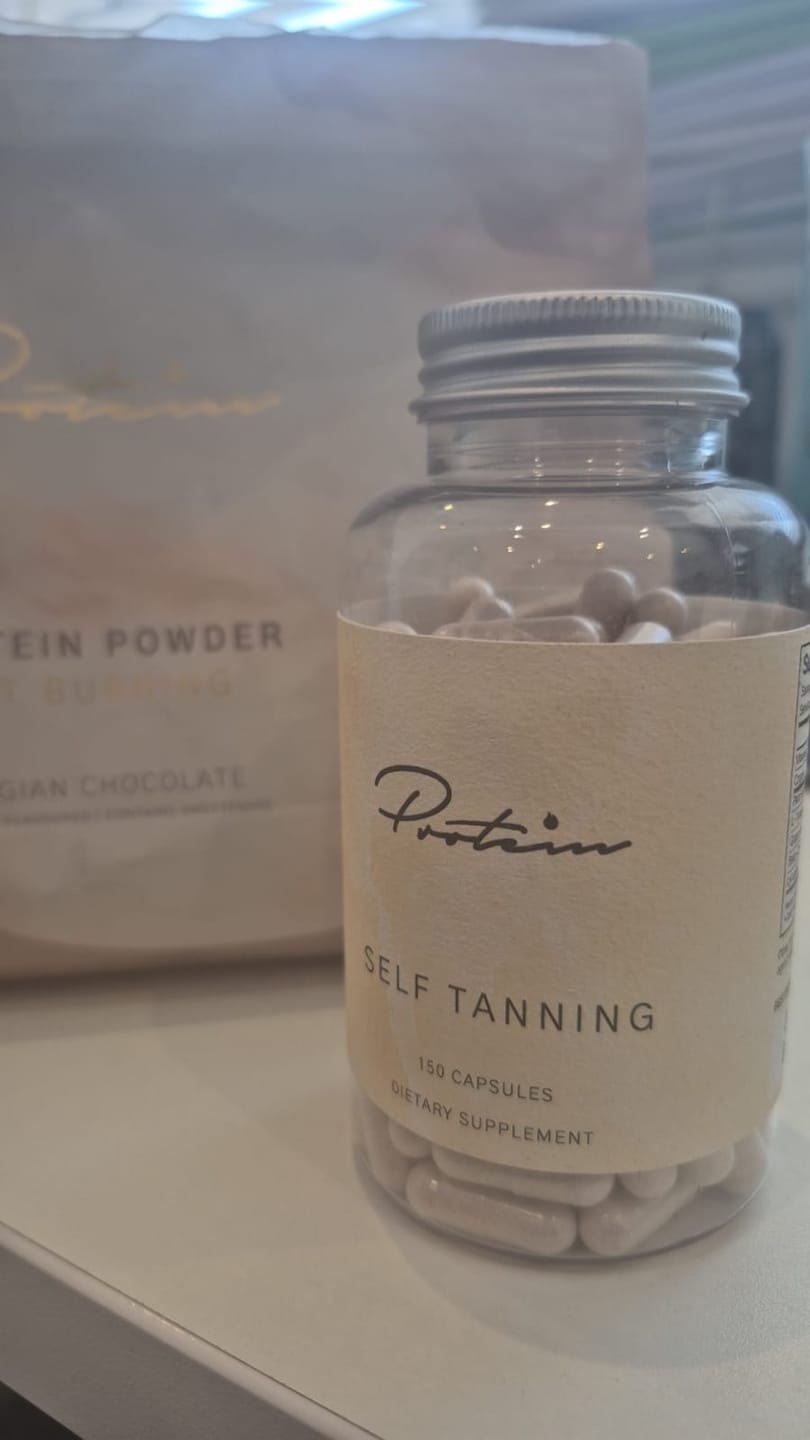Customer photo review of Self Tanning | 150 Capsules