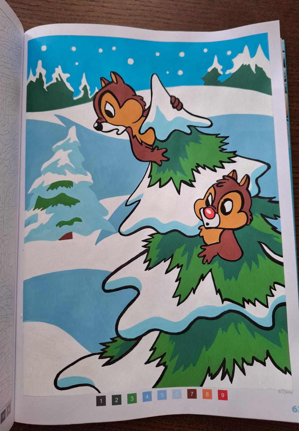 Customer photo review of Ohuhu Kahuku Series Direct-ink Acrylic Paint Markers
