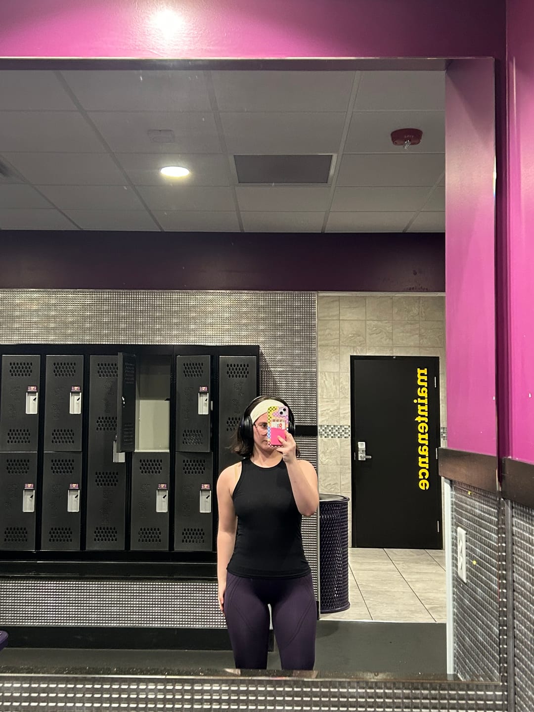 Customer photo review of W2234 Batman Seamless Leggings