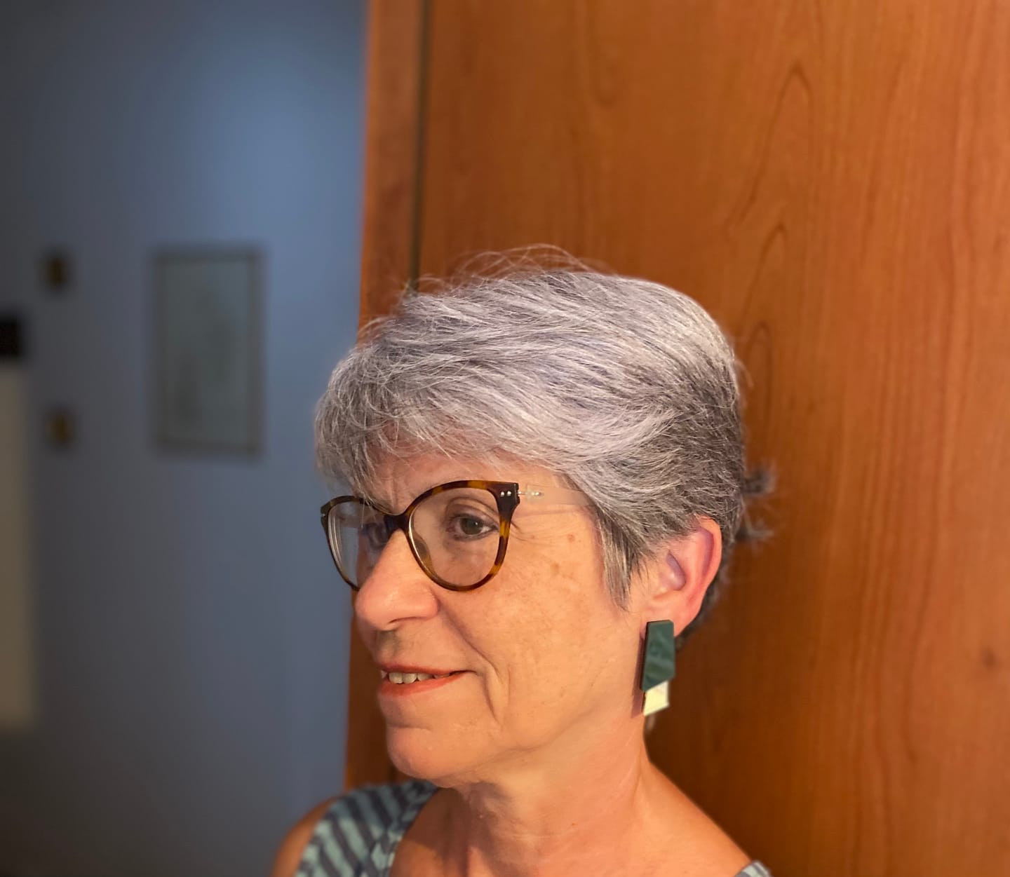 Customer photo review of Nora – Orecchini in Plexiglas Leggeri a lobo
